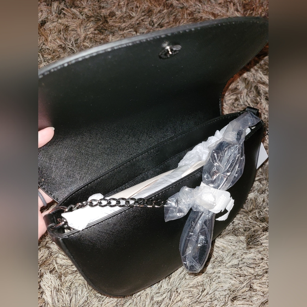 NWT black purse with shoulder strap - Picture 9 of 9
